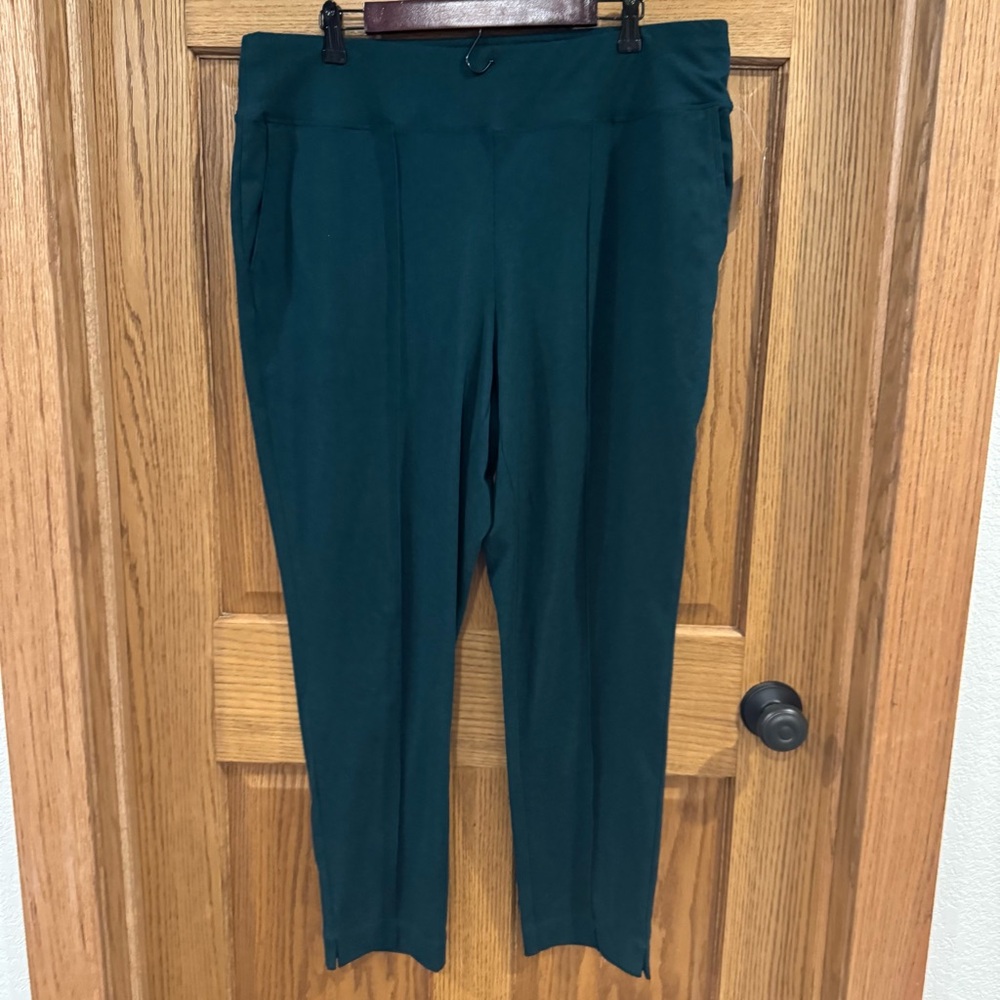 J.Jill Wearever Slim Leg Pants Green L NWT Pull On Pintuck Stretch